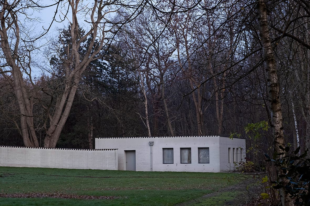 House To Live With P136 137 Garden Web U2ujw4